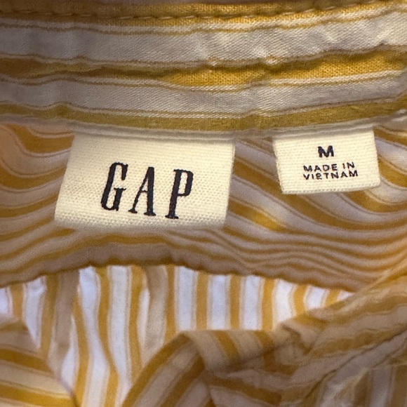 Button down Top - Picture 2 of 2